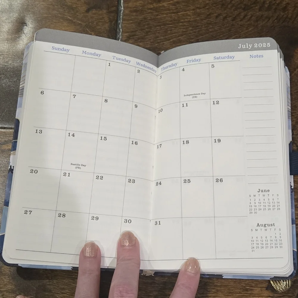 NWOT Hardback 3 Year Pocket Monthly Planner